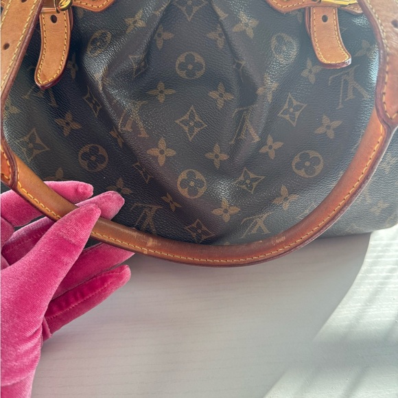 Louis Vuitton Tivoli Bag - Picture 8 of 15